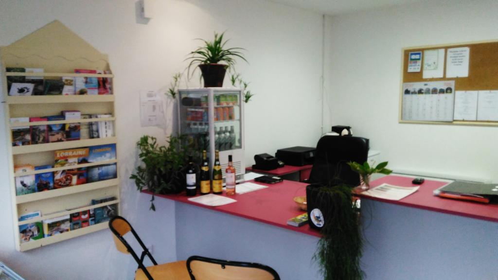 Camping De Contrexéville Kültér fotó